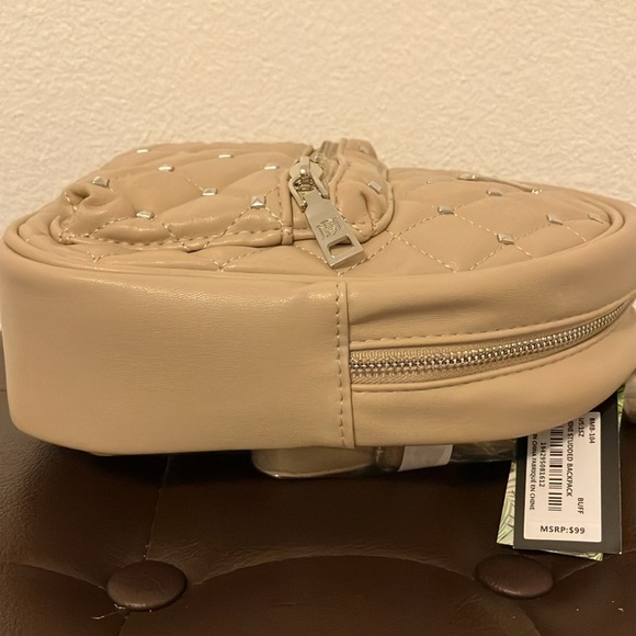 NWT Badgley mischka small backpack - Picture 5 of 13